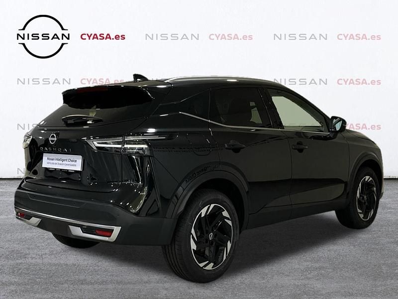 Usado Nissan Qashqai N-Connecta 140 CV (102 kW) 2024 Ninja black metalizado SUV