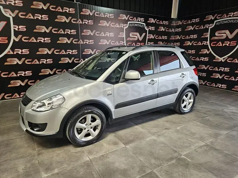 Usado Suzuki SX4 GLX 120 CV (88 kW) 2008 Marrón SUV