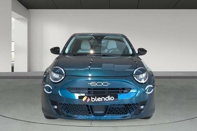 Nuevo Fiat 600 La Prima 116 kW (158 CV) 2025 Verde Berlina