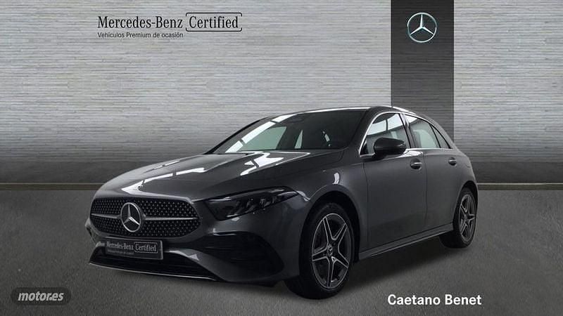 Gris Usado 2024 Mercedes A200 | 35.900 € (Un poco caro) - Imagen 1/4