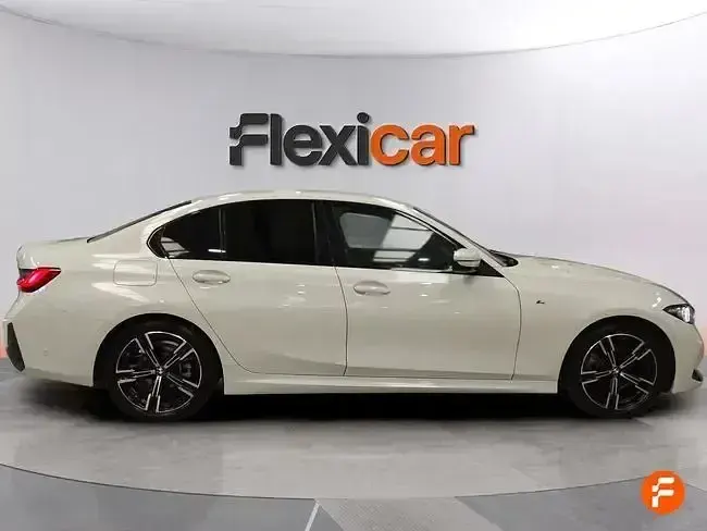 Używany BMW 320 184 KM (135 kW) 2025 Biały Sedan/Limuzyna
