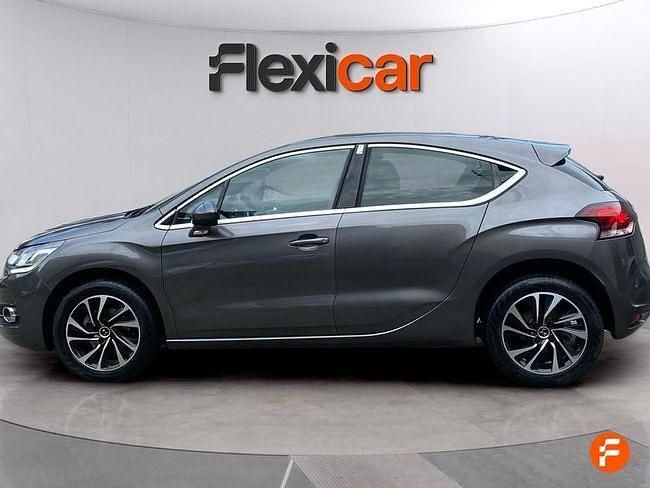 Usado DS Automobiles DS4 Style 120 CV (88 kW) 2017 Gris Berlina