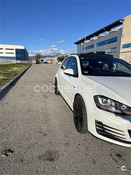 Usado VW Golf VII GTI 230 CV (169 kW) 2014 Blanco Berlina