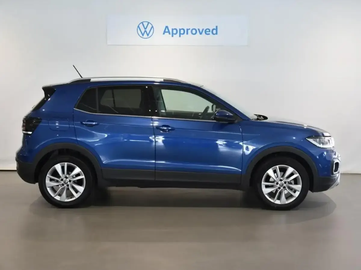 Usado VW T-Cross Sportline 150 CV (110 kW) 2022 Azul SUV