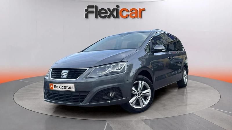 Usado Seat Alhambra XCELLENCE 150 CV (110 kW) 2022 Gris Monovolumen