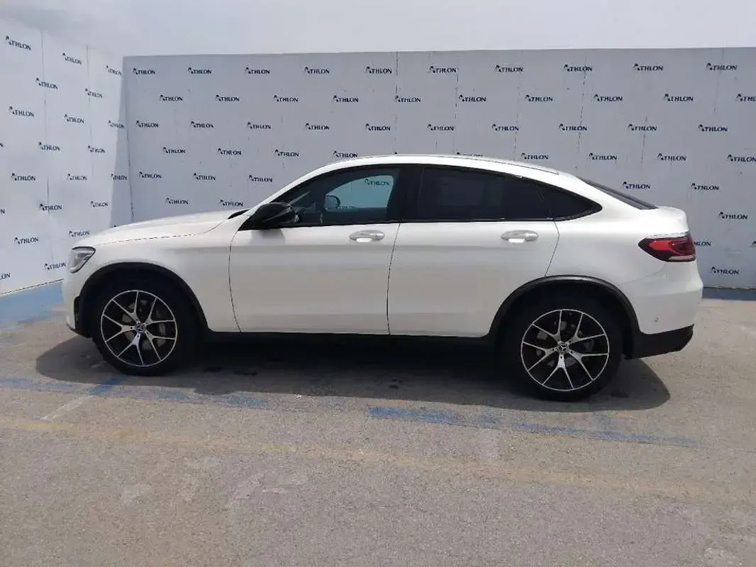 Usado Mercedes GLC300 258 CV (189 kW) 2021 Blanco Coupe