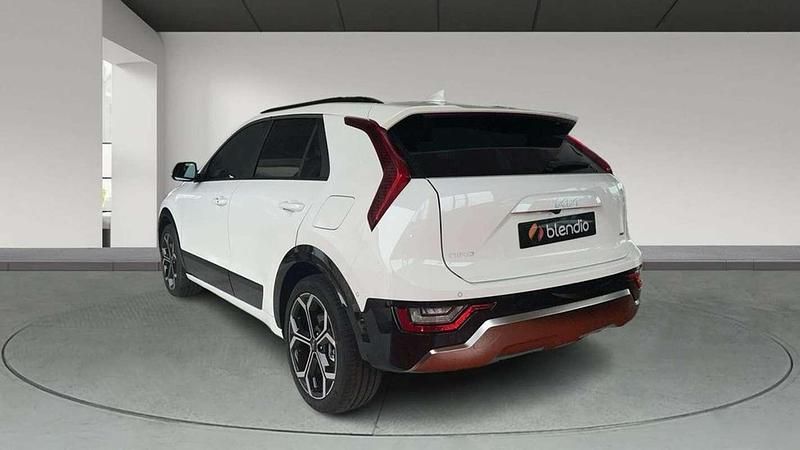 Usado Kia Niro 131 CV (96 kW) 2025 Blanco SUV