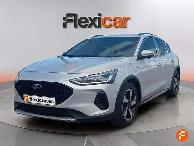 Usado Ford Focus Active 155 CV (114 kW) 2024 Gris Berlina