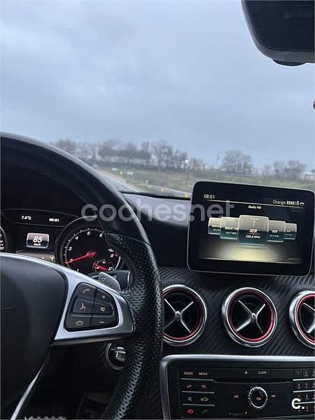 Negro Usado 2017 Mercedes A180 AMG line Berlina | 19.500 € (Precio justo) - Imagen 1/4