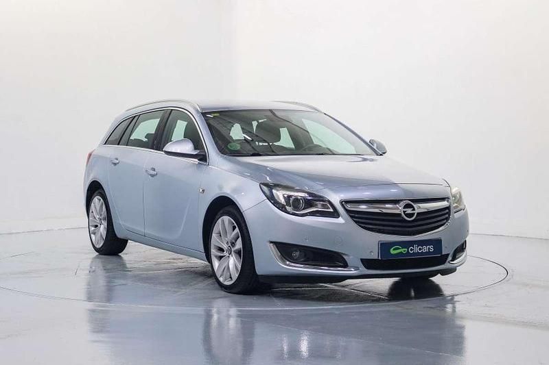 Usado Opel Insignia S 136 CV (100 kW) 2016 Plateado SUV