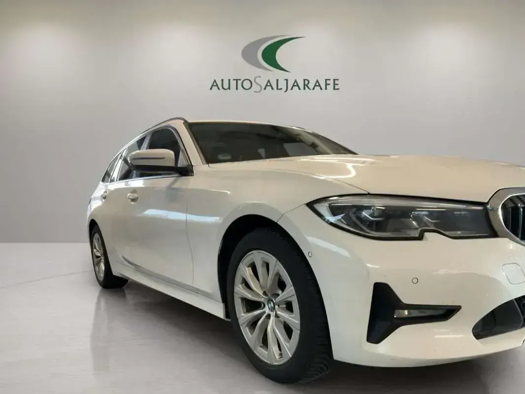 Usado BMW 320 Comfort Edition 190 CV (139 kW) 2022 Blanco Familiar