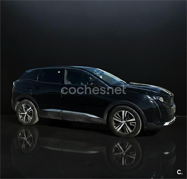 Usado Peugeot 3008 Allure 130 CV (95 kW) 2021 Negro SUV
