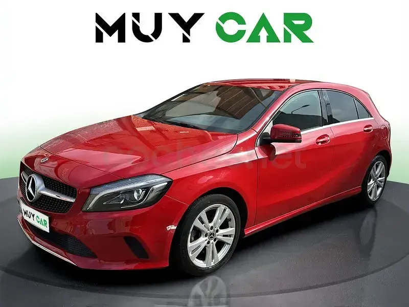Usado Mercedes A200 136 CV (100 kW) 2018 Rojo Berlina