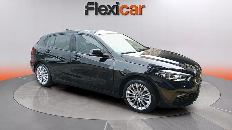 Usado BMW 118 136 HP (100 kW) 2022 Preto Citadino