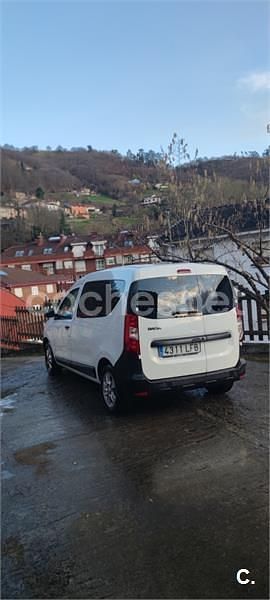 Usado Dacia Dokker Essentiel 95 CV (69 kW) 2020 Blanco Monovolumen