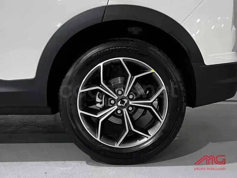 Nuevo KGM Korando 149 CV (109 kW) 2026 Blanco SUV