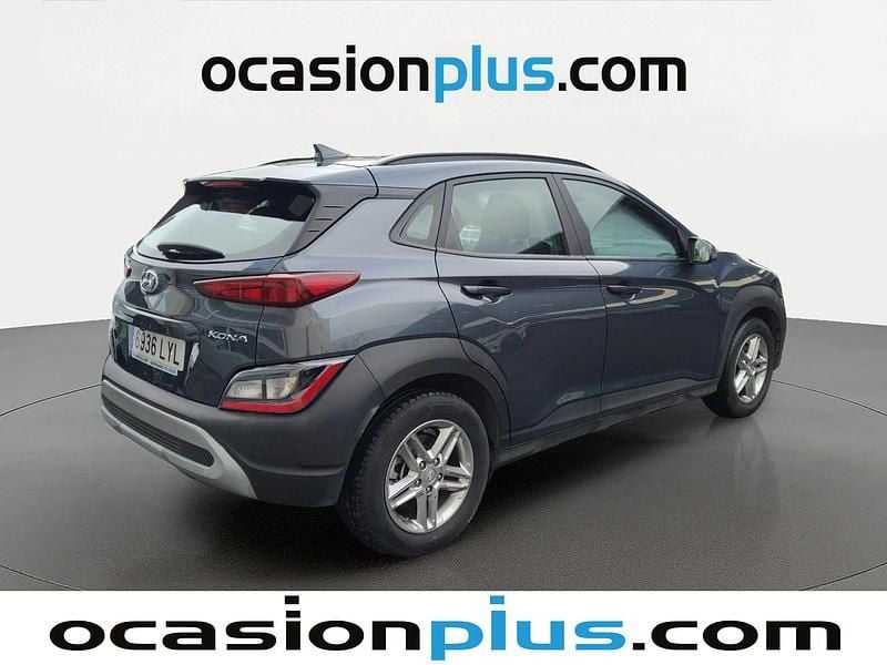 Usado Hyundai Kona 120 CV (88 kW) 2022 Gris SUV