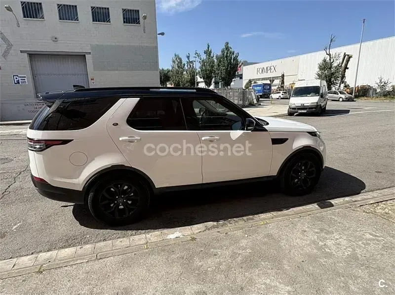 Usado Land Rover Discovery 5 First Edition 258 CV (189 kW) 2017 Blanco SUV