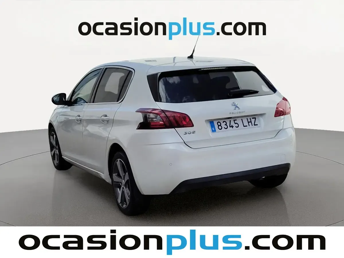 Usado Peugeot 308 Allure 131 CV (96 kW) 2020 Blanco Utilitario