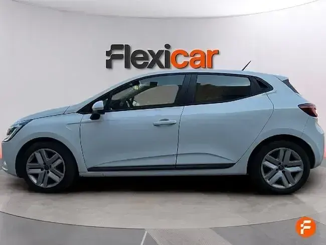 Usado Renault Clio SE 65 CV (47 kW) 2022 Blanco Utilitario