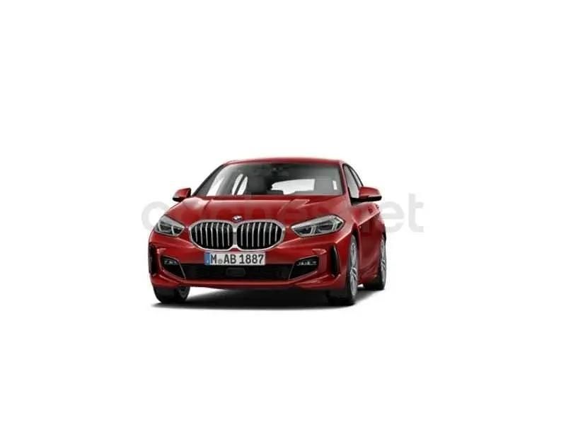 Usado BMW 118 140 CV (102 kW) 2022 Rojo (pintura metalizada melbourne rot) Utilitario