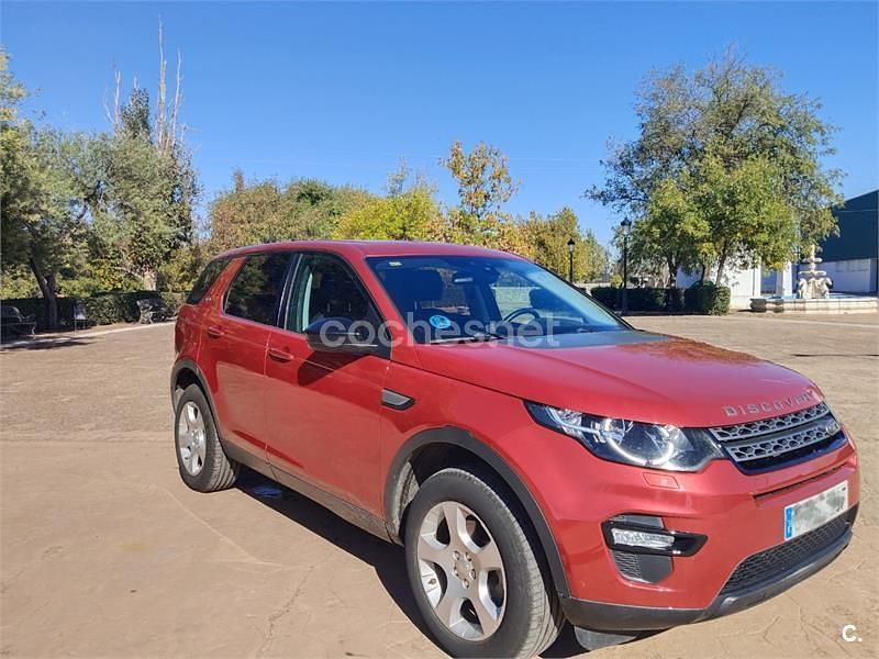 Usado Land Rover Discovery Sport HSE Luxury 150 CV (110 kW) 2017 Granate SUV