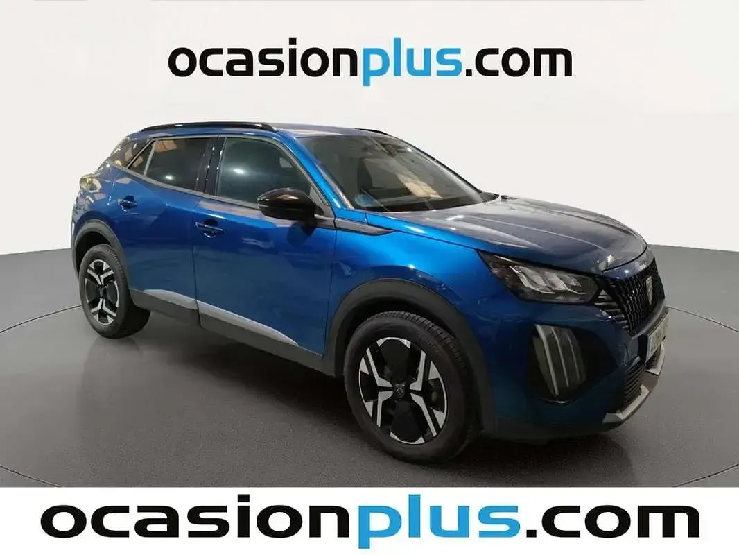 Usado Peugeot 2008 Allure 136 CV (100 kW) 2025 Azul SUV