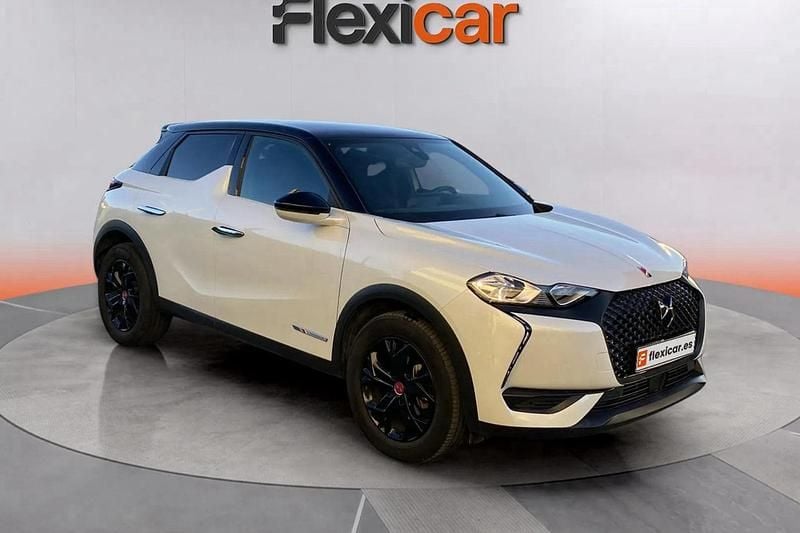 Blanco Usado 2021 DS Automobiles DS3 Crossback Performance SUV | 15.790 € (Buen precio) - Imagen 1/4