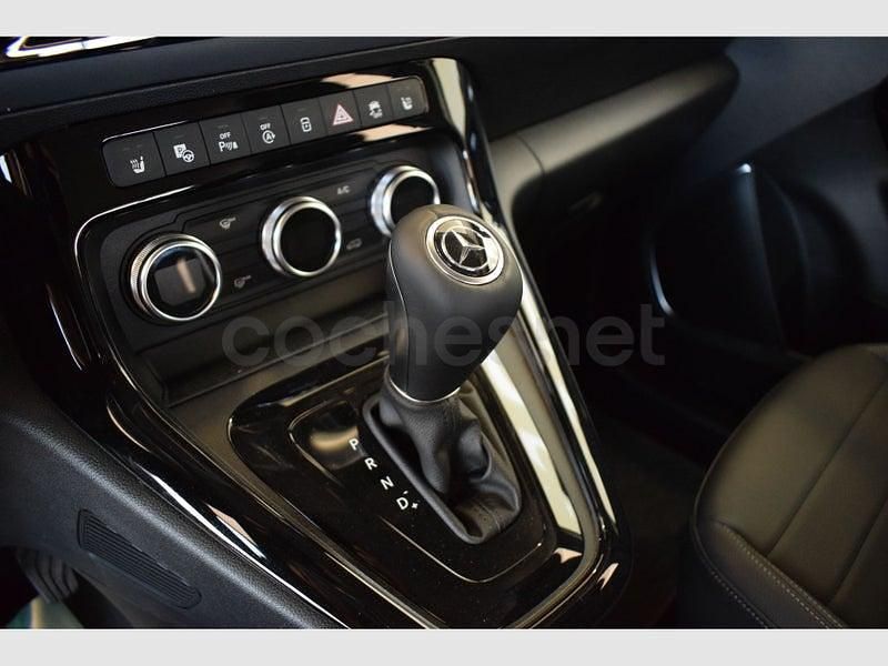 Usado Mercedes T180 116 CV (85 kW) 2025 Blanco Monovolumen