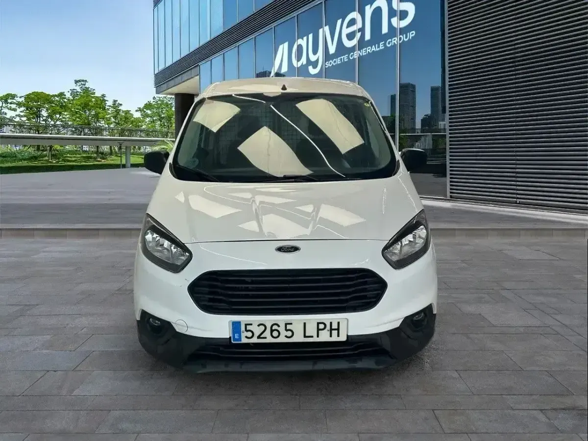 Usado Ford Transit Trend 100 CV (73 kW) 2021 Blanco Berlina