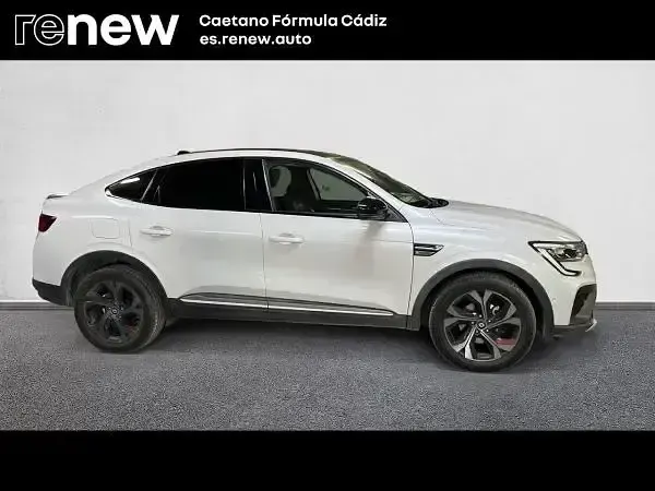 Usado Renault Arkana RS Line 145 CV (106 kW) 2022 Blanco SUV