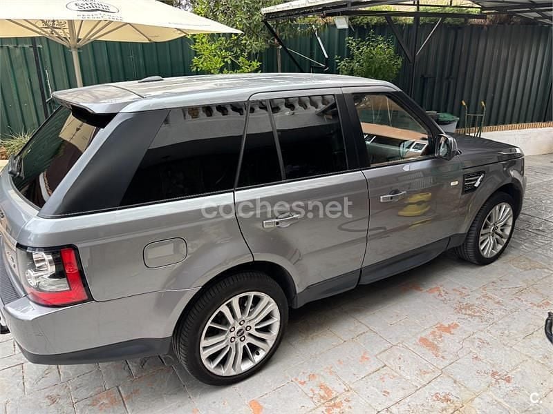 Usado Land Rover Range Rover HSE 256 CV (188 kW) 2012 Gris / plata SUV