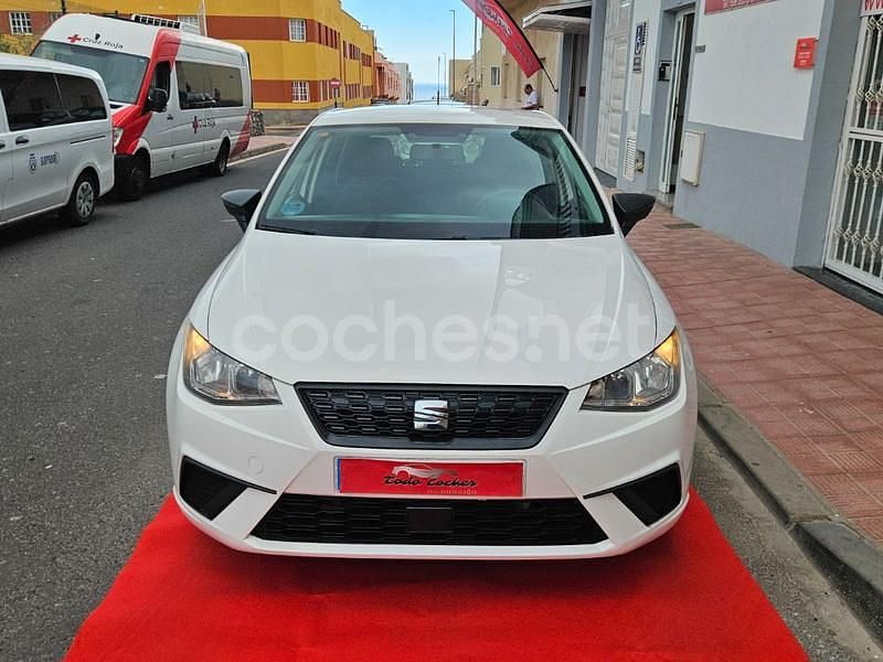 Usado Seat Ibiza Style 95 CV (69 kW) 2019 Blanco Berlina