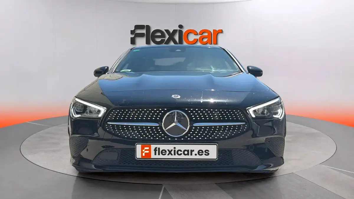 Usado Mercedes CLA200 163 CV (119 kW) 2020 Negro Coupe