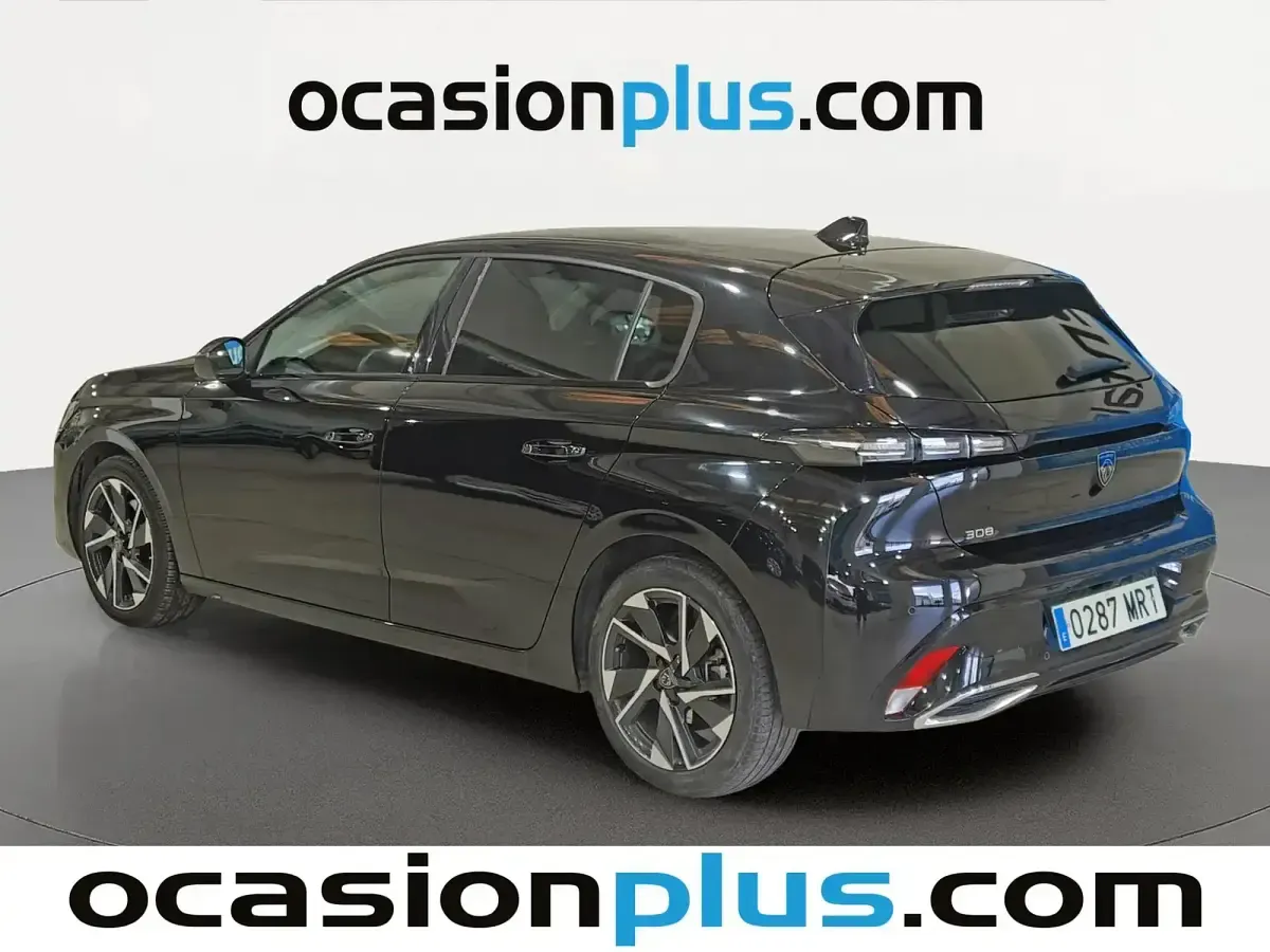 Usado Peugeot 308 Allure 130 CV (95 kW) 2024 Negro Berlina