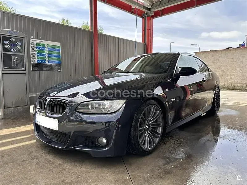 Usado BMW 325 218 CV (160 kW) 2007 Azul Coupe