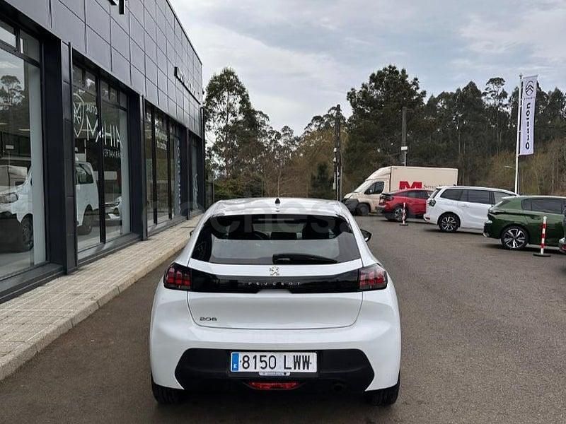 Usado Peugeot 208 Active 100 CV (73 kW) 2022 Blanco Utilitario