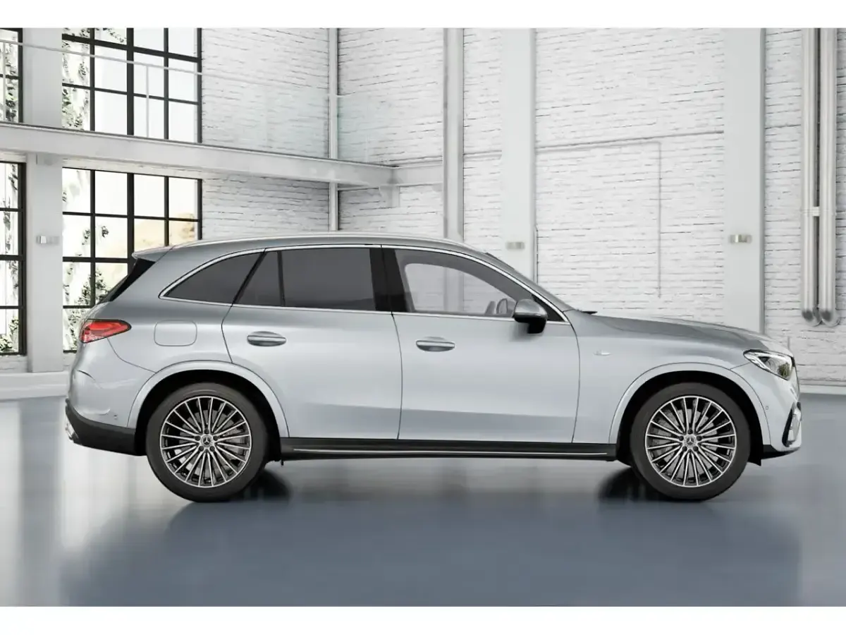 Nuevo Mercedes GLC300e 333 CV (244 kW) 2026 Gris