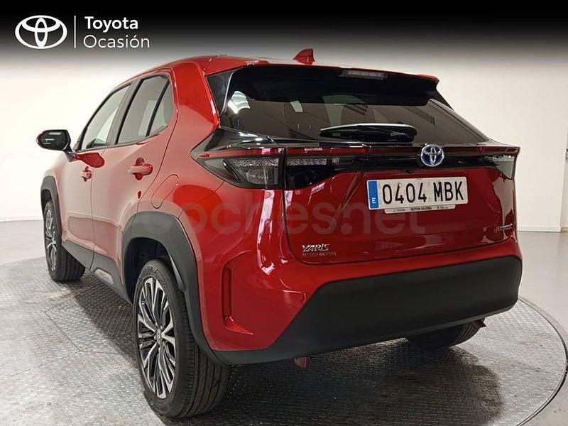 Usado Toyota Yaris Cross Style 116 CV (85 kW) 2022 Rojo SUV