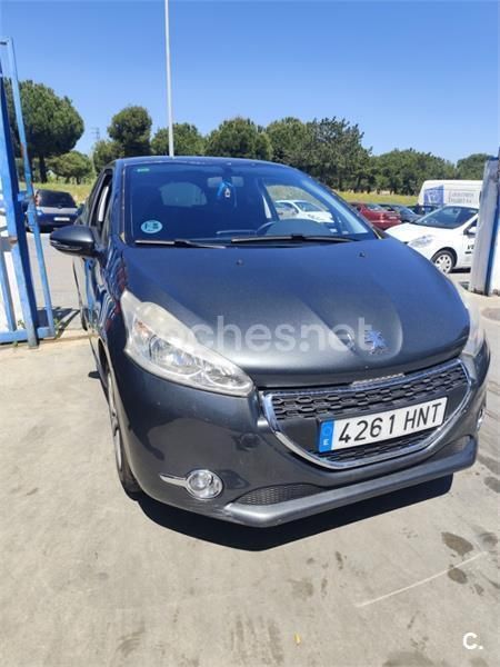 Gris / plata Usado 2012 Peugeot 208 Active Utilitario | 4300 € (Precio justo) - Imagen 1/4
