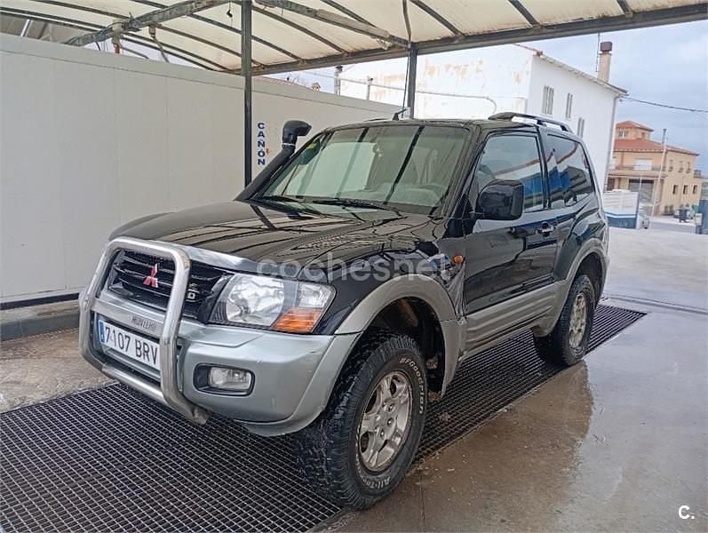 Usado Mitsubishi Montero Intense 160 CV (117 kW) 2006 Negro SUV