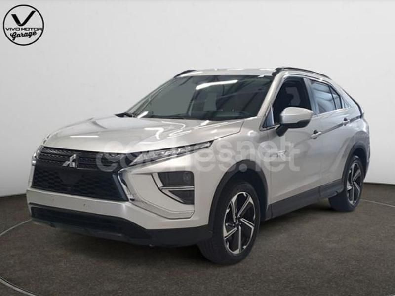 Gris / plata Usado 2022 Mitsubishi Eclipse Cross Motion SUV | 19.490 € (Precio justo) - Imagen 1/4
