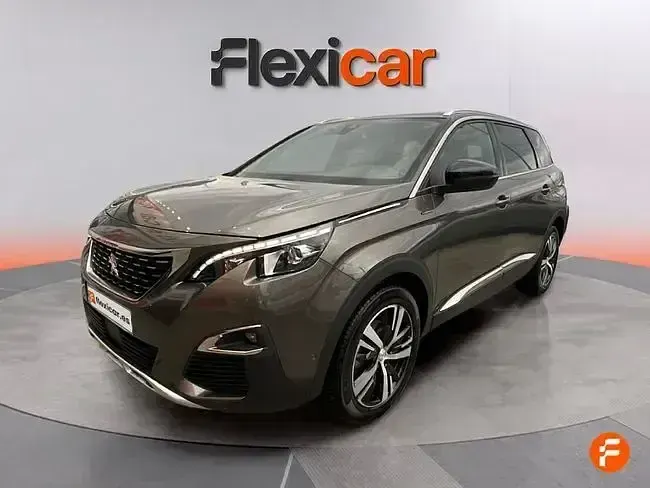 Usado Peugeot 5008 GT-line 130 CV (95 kW) 2018 Verde SUV