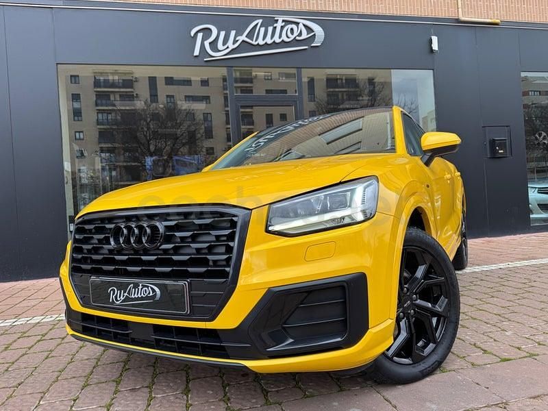 Usado Audi Q2 Advanced Plus 116 CV (85 kW) 2019 Amarillo SUV