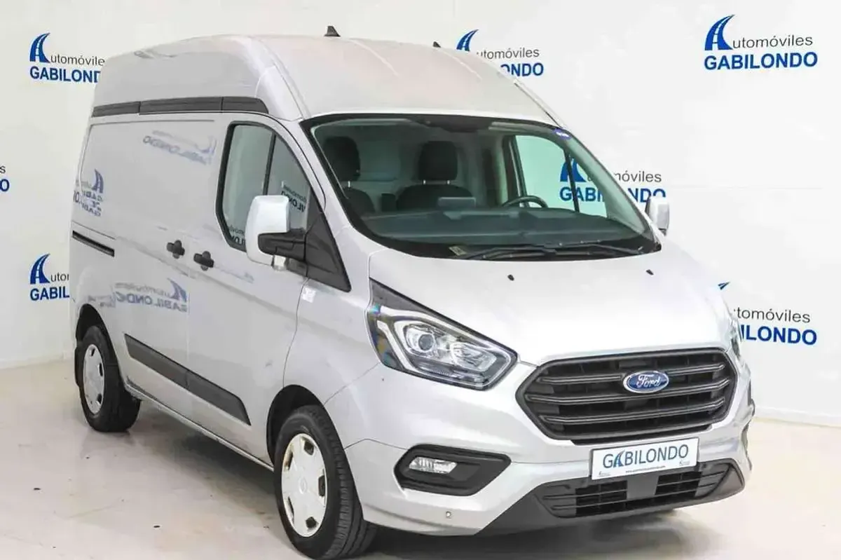 Usado Ford Transit Custom 106 CV (77 kW) 2019 Gris Van