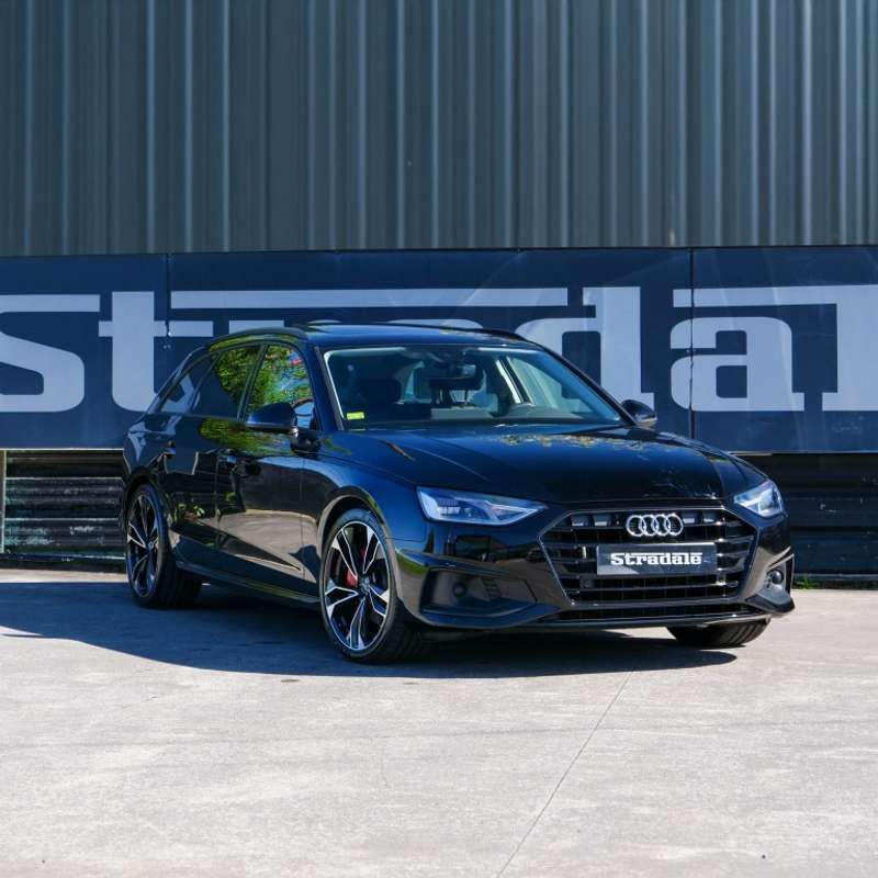 Negro Usado 2021 Audi A4 S-Line Berlina | 32.990 € - Imagen 1/4