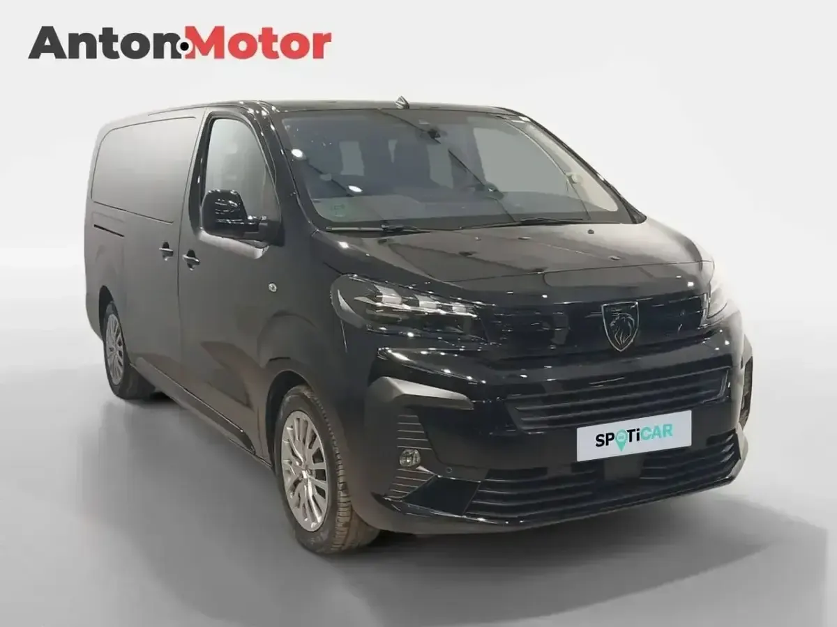 Usado Peugeot Traveller Business-Line 180 CV (132 kW) 2024 Negro Monovolumen