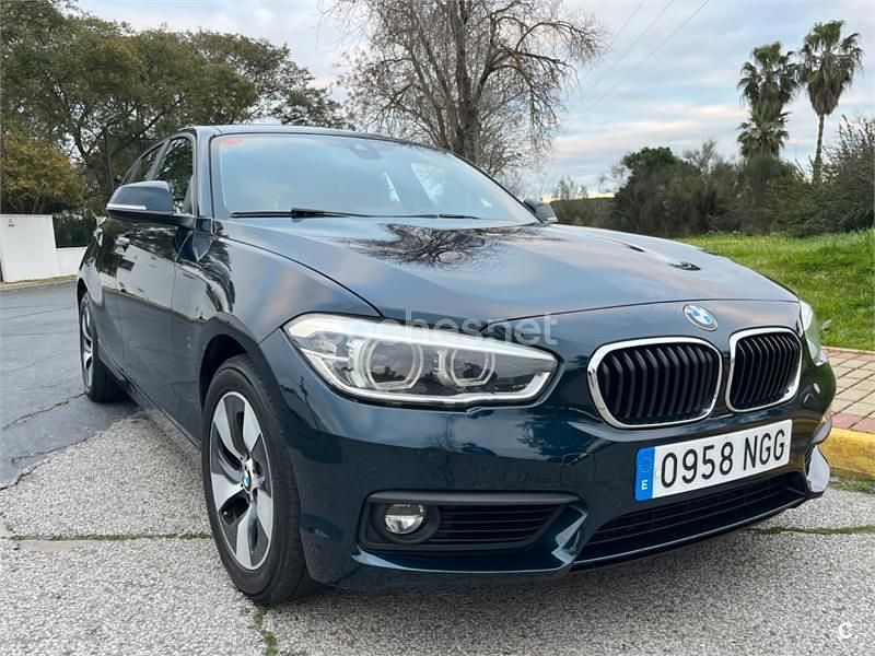 Używany BMW 118 150 KM (110 kW) 2016 Niebieski Hatchback