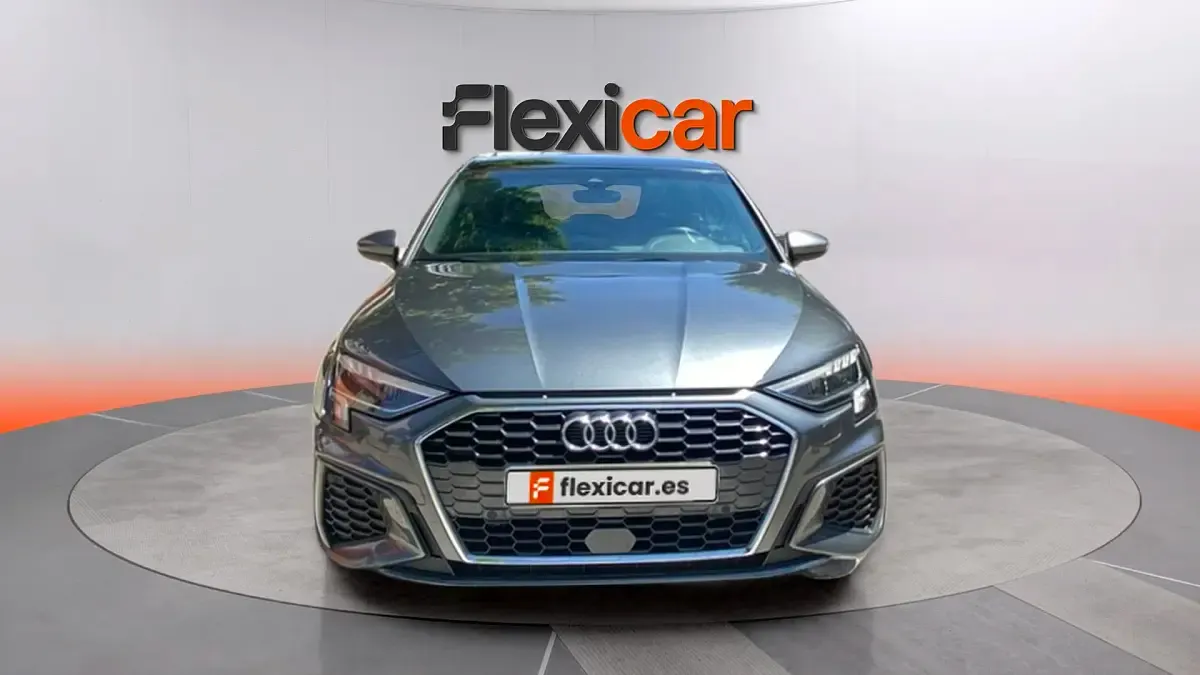 Usado Audi A3 S-Line 204 CV (150 kW) 2021 Gris Berlina