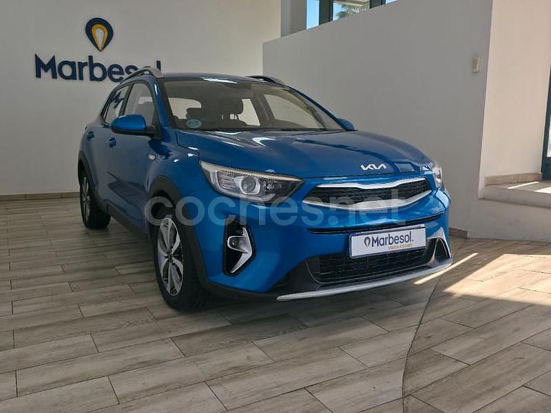 Usado Kia Stonic 100 CV (73 kW) 2020 Azul SUV